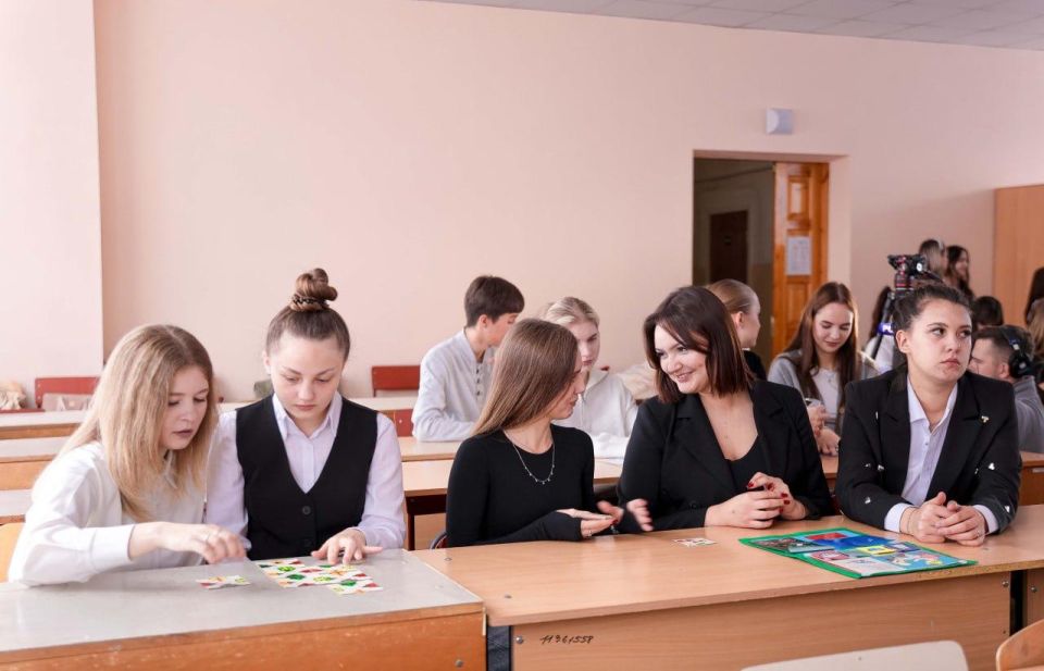 Открытие новой учебной лаборатории практической дефектологии прошло в Луганском государственном педагогическом университете Открытие новой учебной лаборатории практической дефектологии прошло в Луганском государственном педагогическом университете