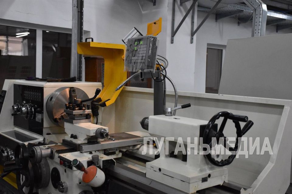 В Алчевске открылась новая многофункциональная спортивная площадка В Алчевске открылась новая многофункциональная спортивная площадка