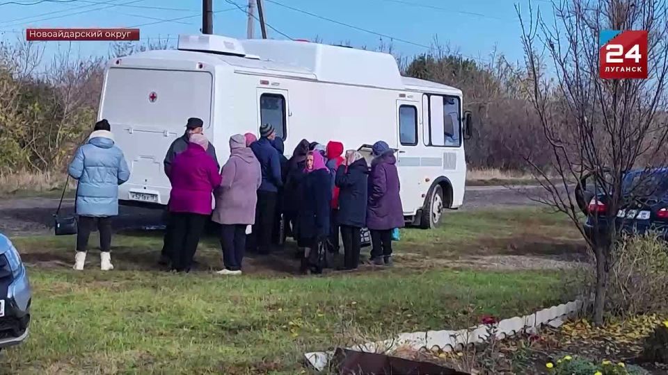 Прием пациентов в передвижном флюорографе в селах Новоайдарского округа организовала центральная районная больница