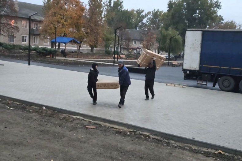 Красноярский край доставил тренажеры для занятий спортом в Червонопартизанский ДК Красноярский край доставил тренажеры для занятий спортом в Червонопартизанский ДК