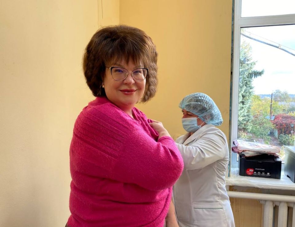 Марина Филиппова: Сегодня все сотрудники Администрации смогли без проблем пройти вакцинацию от гриппа