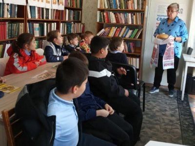 Библиотека провела для школьников мероприятие ко Дню хлеба 16 октября – Всемирный день хлеба Библиотека провела для школьников мероприятие ко Дню хлеба 16 октября – Всемирный день хлеба