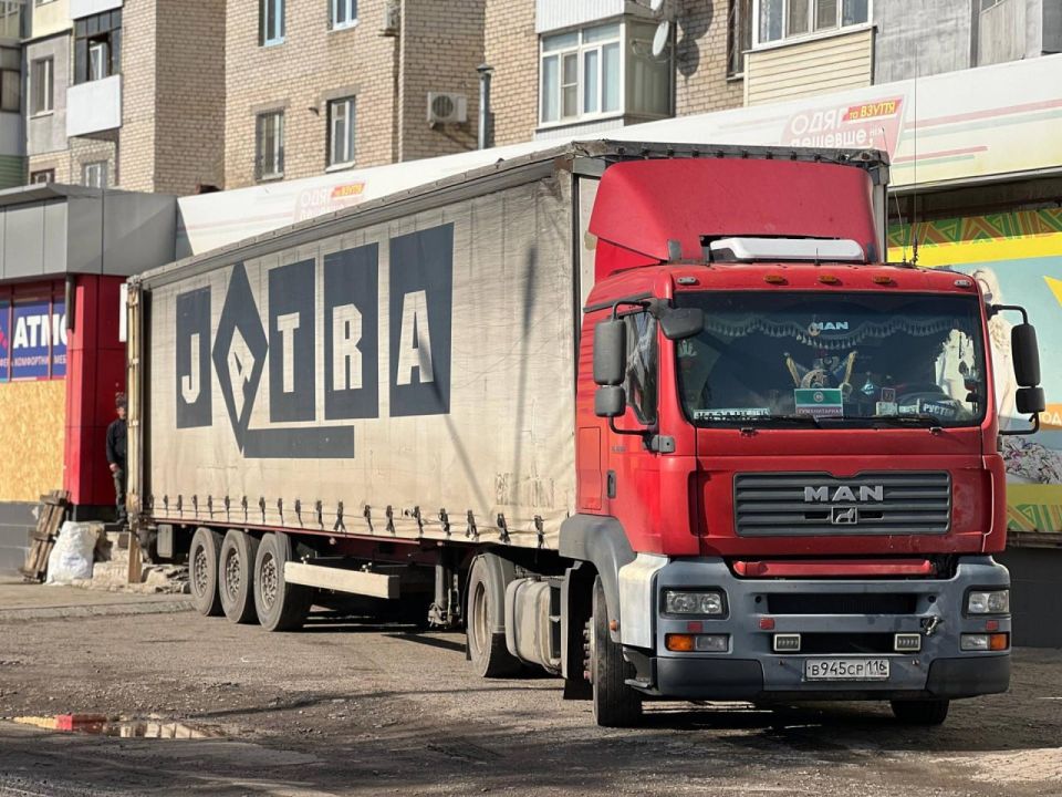 В Лисичанск прибыла гуманитарная колонна с грузом от Апастовского района Татарстана В Лисичанск прибыла гуманитарная колонна с грузом от Апастовского района Татарстана