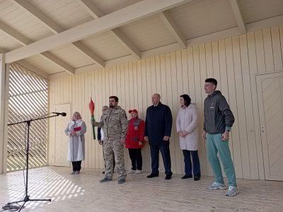 Луганск встретил участников Всероссийской акции "Огонь жизни", посвященной донорству костного мозга Луганск встретил участников Всероссийской акции "Огонь жизни", посвященной донорству костного мозга