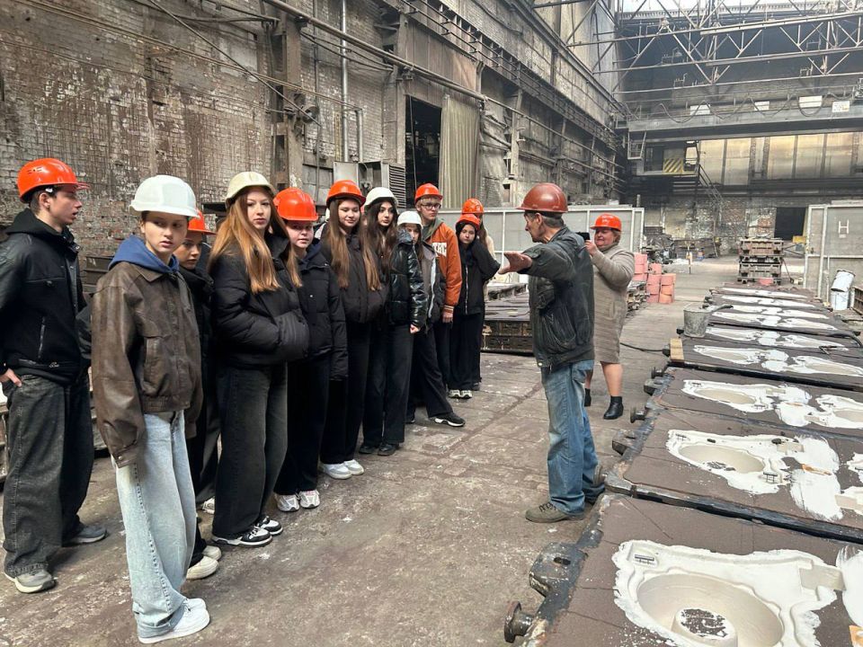 Константин Бутримов: НА МАШИНОСТРОИТЕЛЬНЫХ ПРЕДПРИЯТИЯХ ЛУГАНСКА «НЕДЕЛЯ БЕЗ ТУРНИКЕТОВ» ОТКРЫТА! Константин Бутримов: НА МАШИНОСТРОИТЕЛЬНЫХ ПРЕДПРИЯТИЯХ ЛУГАНСКА «НЕДЕЛЯ БЕЗ ТУРНИКЕТОВ» ОТКРЫТА!