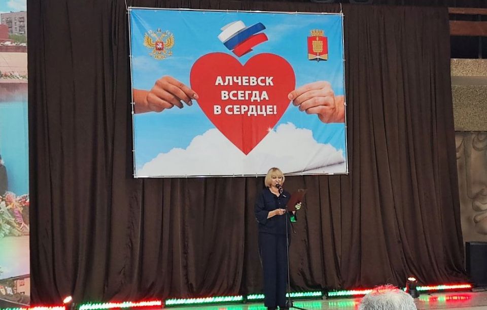 Состоялся музыкально-поэтический вечер «Творческий портрет города» Состоялся музыкально-поэтический вечер «Творческий портрет города»