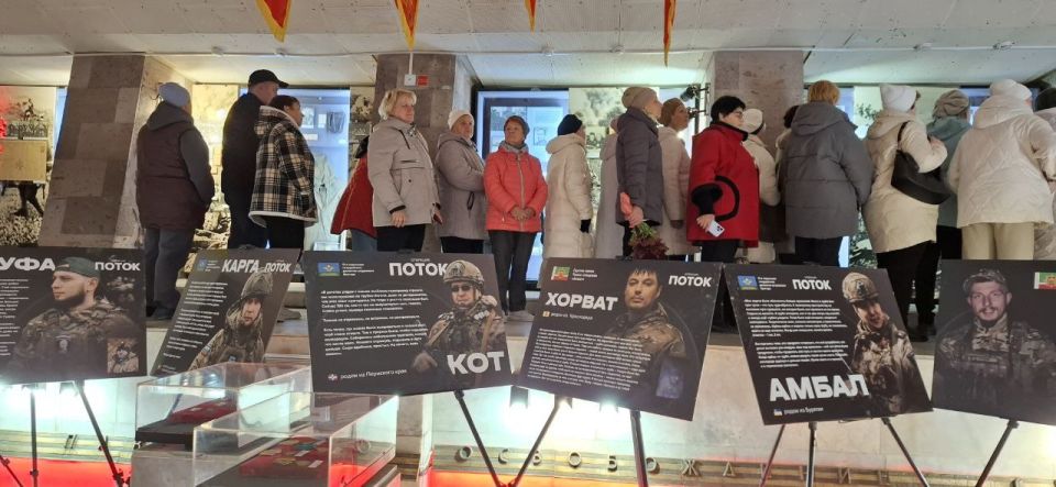 В марафоне, приуроченном к открытию обновленного музейного комплекса на реке Миус, поучаствовали слушатели Университета третьего возраста В марафоне, приуроченном к открытию обновленного музейного комплекса на реке Миус, поучаствовали слушатели Университета третьего возраста