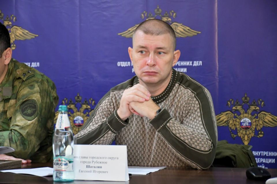 Евгений Шаталин: Принял участие в подведении итогов работы ОМВД России «Рубежанский»