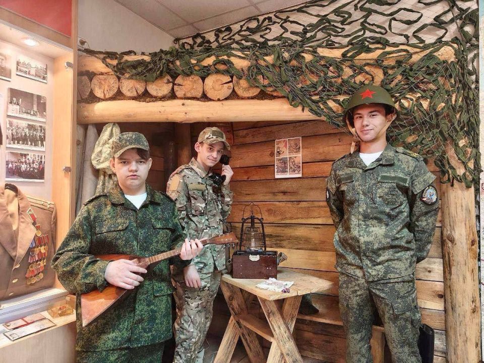 111111Для первомайских школьников провели экскурсию в музее Культурного центра МВД по Луганской Народной Республике 111111Для первомайских школьников провели экскурсию в музее Культурного центра МВД по Луганской Народной Республике