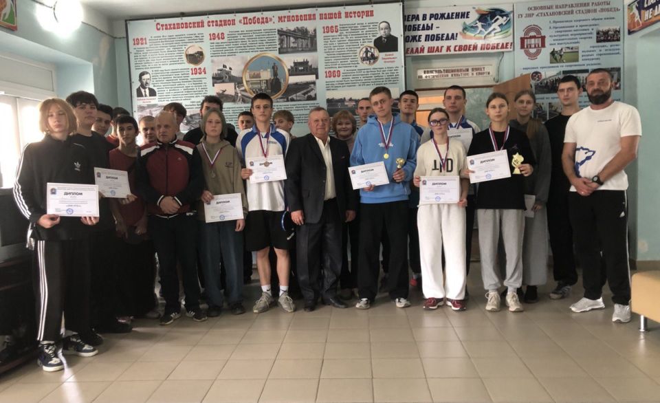 В Стаханове прошёл турнир по настольному теннису