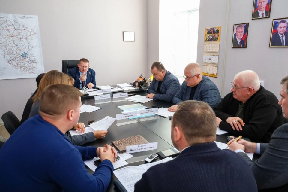 В профильном комитете обсудили готовность республики к отопительному сезону В профильном комитете обсудили готовность республики к отопительному сезону