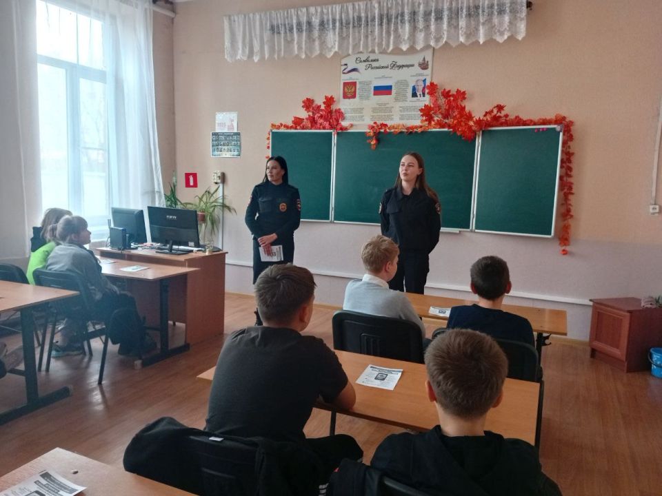 Самсоновские школьники узнали о правовой ответственности