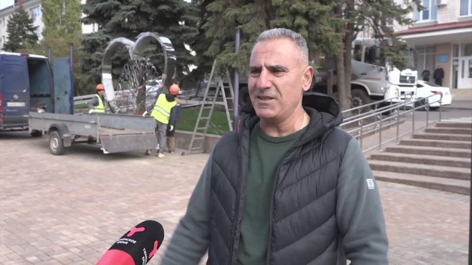 Финальный штрих. Представитель компании «Артстрой» Смбат Карапетян о «Дереве дружбы»