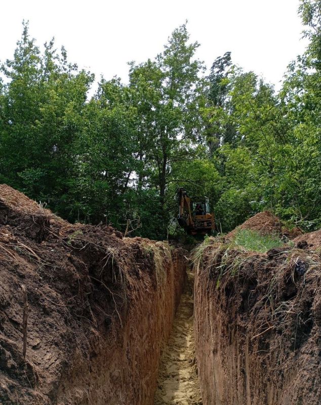 Омичи заменили ещё один аварийный участок водопровода в Стаханове