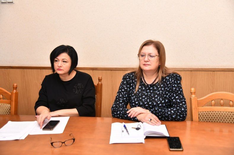 Состоялось заседание постоянной комиссии по правовой политике и связям с общественностью Совета депутатов Состоялось заседание постоянной комиссии по правовой политике и связям с общественностью Совета депутатов