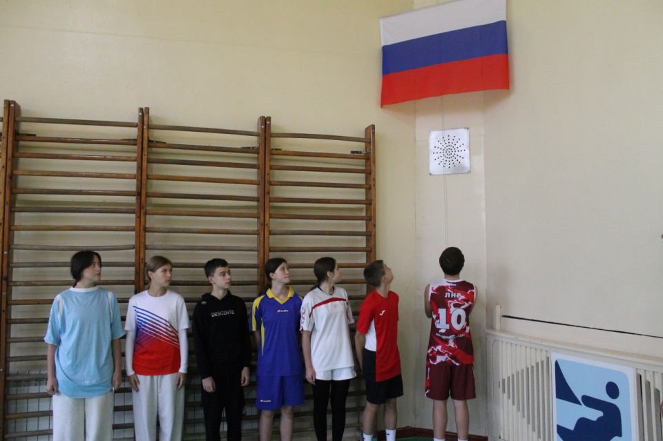 Сегодня в спортивном зале Перевальской спортивной школы прошел муниципальный этап Всероссийского фестиваля детского дворового волейбола 4х4 Сегодня в спортивном зале Перевальской спортивной школы прошел муниципальный этап Всероссийского фестиваля детского дворового волейбола 4х4
