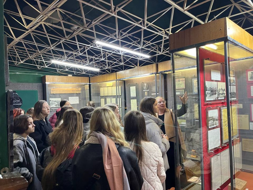 В Луганске продолжается «Неделя без турникетов»! В Луганске продолжается «Неделя без турникетов»!