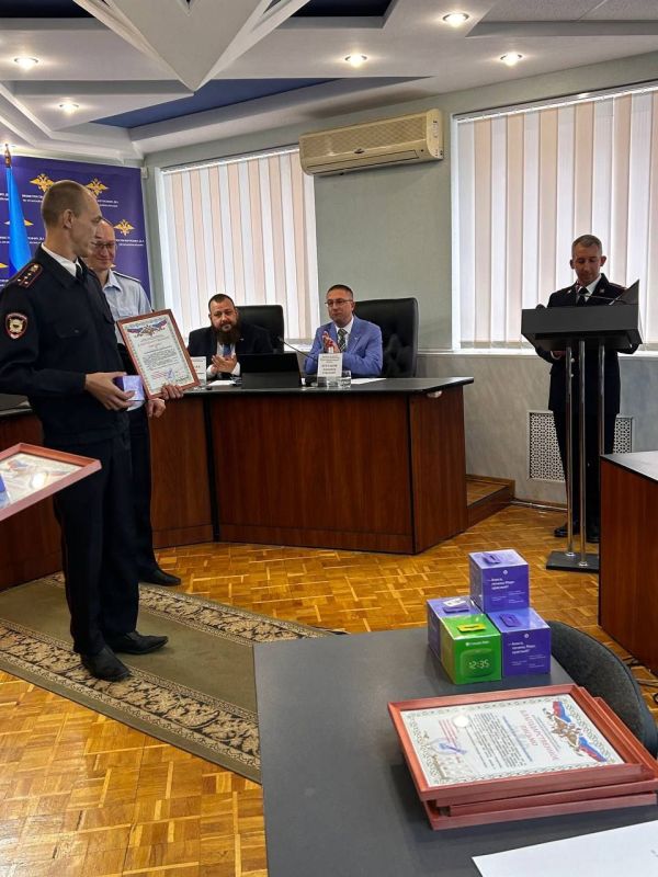 Сегодня в Министерстве внутренних дел Луганской Народной Республики состоялось мероприятие, посвящённое поддержке ответственного отцовства Сегодня в Министерстве внутренних дел Луганской Народной Республики состоялось мероприятие, посвящённое поддержке ответственного отцовства