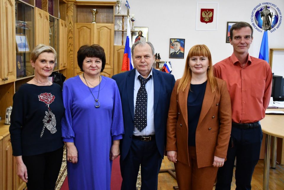 Расширяем профориентацию: больше возможностей для школьников ЛНР!