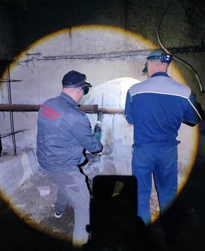 Завершена замена труб отопления в одном из домов на улице Чернышевского в городе Горское Завершена замена труб отопления в одном из домов на улице Чернышевского в городе Горское