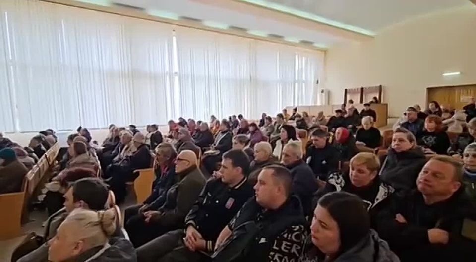 Шеф-регион Алчевска - Вологодская область - поможет в восстановлении многоэтажки, взорвавшейся в городе 13 октября