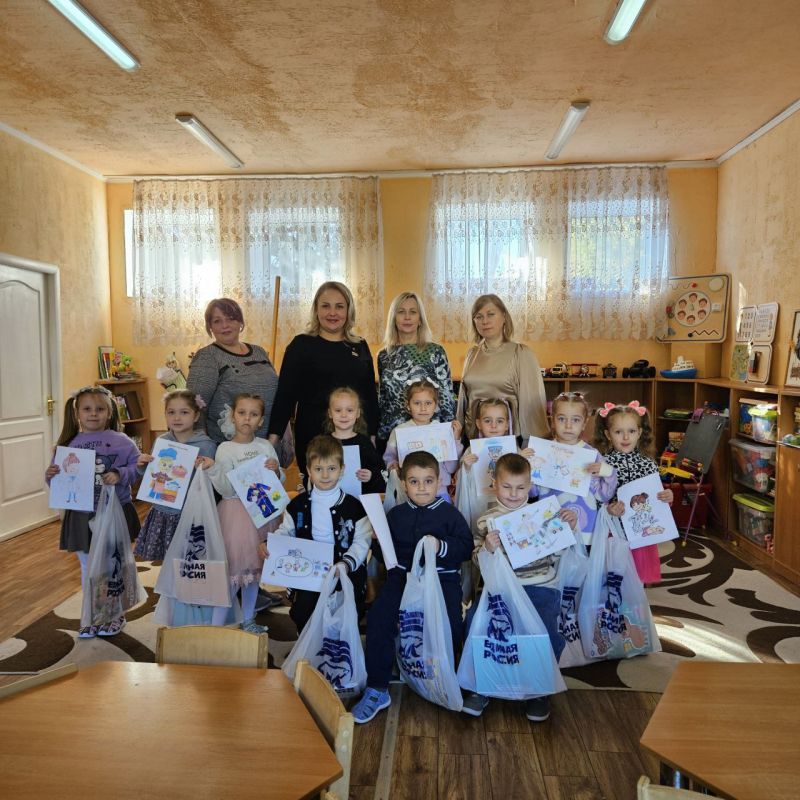 «Кем я хочу стать?»: в яслях-саду №129 «Берёзка» прошёл этап конкурса детских рисунков в рамках проекта «Выбирай своё» «Кем я хочу стать?»: в яслях-саду №129 «Берёзка» прошёл этап конкурса детских рисунков в рамках проекта «Выбирай своё»