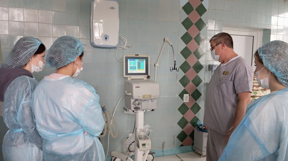 В рамках партийного проекта «Здоровое будущее» партийцы организовали для школьников профориентационную экскурсию и мастер-класс в ГБУЗ "Краснолучская центральная городская многопрофильная больница "Княгининская" ЛНР В рамках партийного проекта «Здоровое будущее» партийцы организовали для школьников профориентационную экскурсию и мастер-класс в ГБУЗ "Краснолучская центральная городская многопрофильная больница "Княгининская" ЛНР