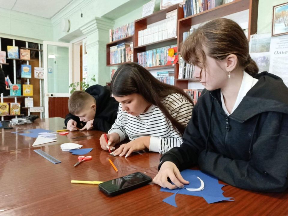 Коллективы АЦГДК им. Ленина и филиалов присоединились к празднованию Дня отца и провели ряд мероприятий Коллективы АЦГДК им. Ленина и филиалов присоединились к празднованию Дня отца и провели ряд мероприятий