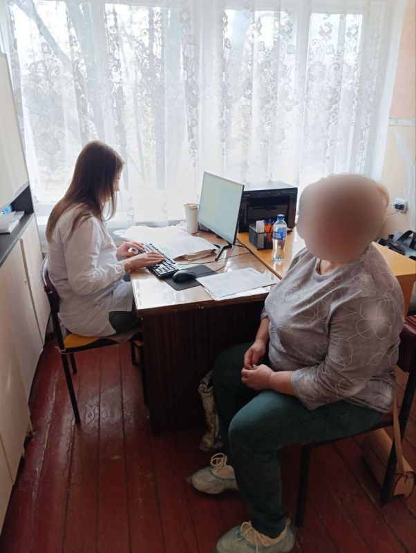 Врачи из Красноярского края провели прием в г.Червонопартизанске Врачи из Красноярского края провели прием в г.Червонопартизанске