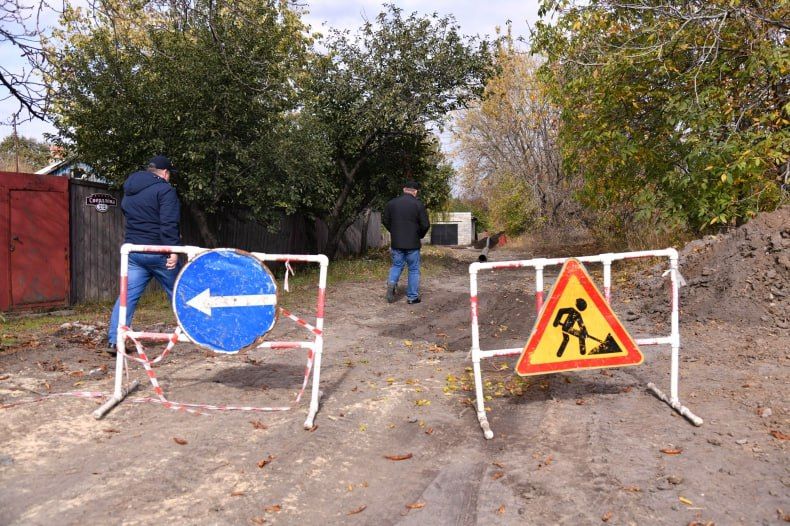 В Свердловске продолжаются работы специалистов из Красноярского края по восстановлению водовода В Свердловске продолжаются работы специалистов из Красноярского края по восстановлению водовода