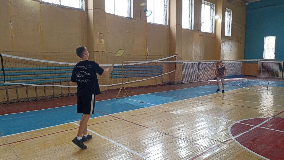 На базе спортзала «Кристалл» Петровского комплекса спортивных сооружений прошли соревнования по бадминтону, в зачёт Спартакиады 2025-2026 годов, среди учебных заведений города Петровское На базе спортзала «Кристалл» Петровского комплекса спортивных сооружений прошли соревнования по бадминтону, в зачёт Спартакиады 2025-2026 годов, среди учебных заведений города Петровское