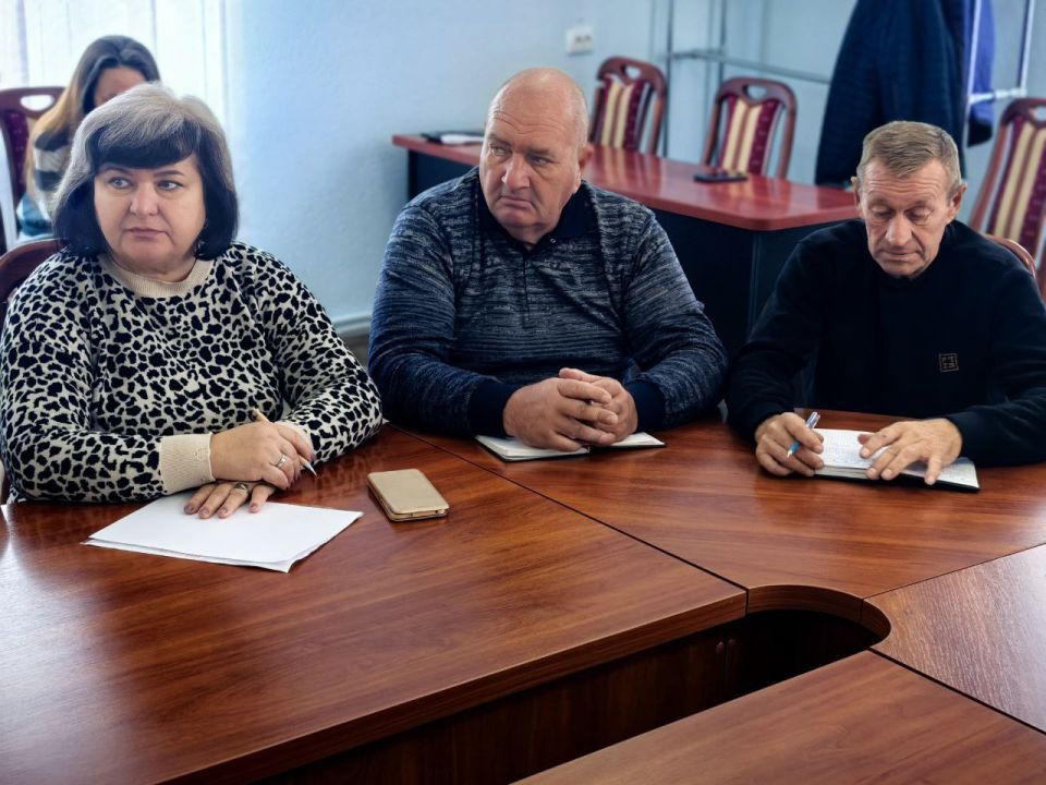 Сергей Козенко: Сегодня провел расширенное аппаратное совещание с руководителями отделов, управлений и служб Администрации Краснодонского муниципального округа Сергей Козенко: Сегодня провел расширенное аппаратное совещание с руководителями отделов, управлений и служб Администрации Краснодонского муниципального округа