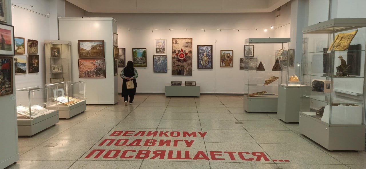 Творчество луганского художника и иконописца Евгения Ковалева представлено на Всероссийской выставке Творчество луганского художника и иконописца Евгения Ковалева представлено на Всероссийской выставке