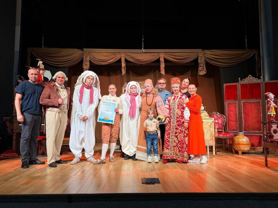 Луганский академический театр кукол стал лауреатом II Всероссийского театрального фестиваля русских сказок «Золотая рыбка»