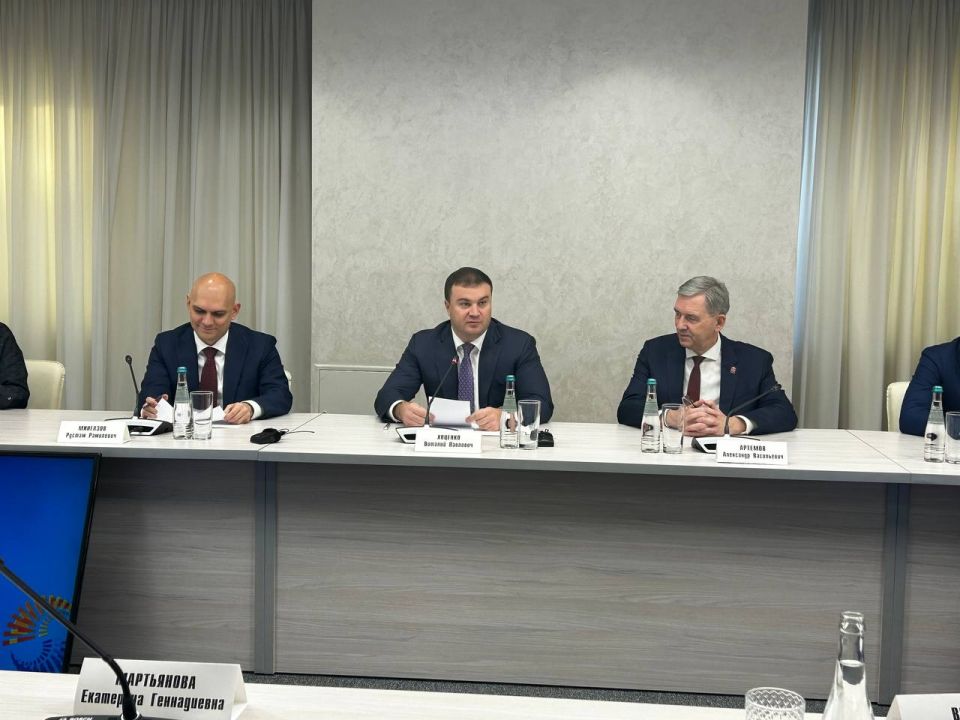 Стаханов гордится: Омская область — столица социального предпринимательства! Стаханов гордится: Омская область — столица социального предпринимательства!