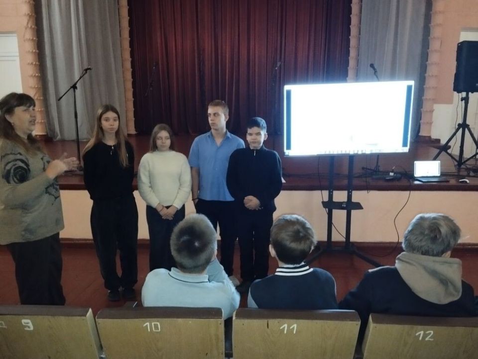 В ДК им. Шевченко мкр. Алмазный состоялась презентация документального этнографического фильма, посвященного культуре и традициям народа Республики Коми В ДК им. Шевченко мкр. Алмазный состоялась презентация документального этнографического фильма, посвященного культуре и традициям народа Республики Коми