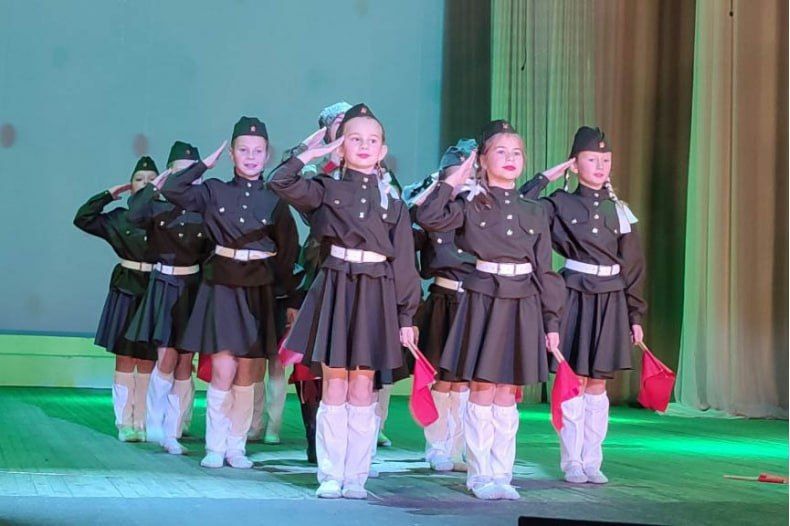 Народный вокальный ансамбль «Сударушка» отметил 35-ю годовщину! Народный вокальный ансамбль «Сударушка» отметил 35-ю годовщину!