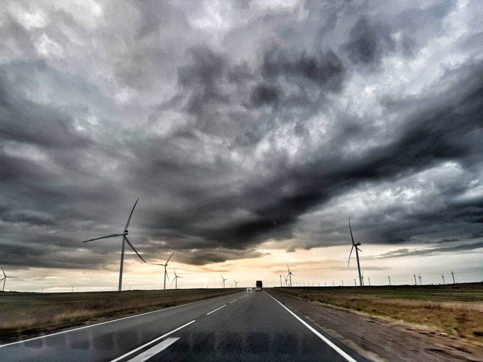 Анна Долгарева: А ветряные мельницы скрипят