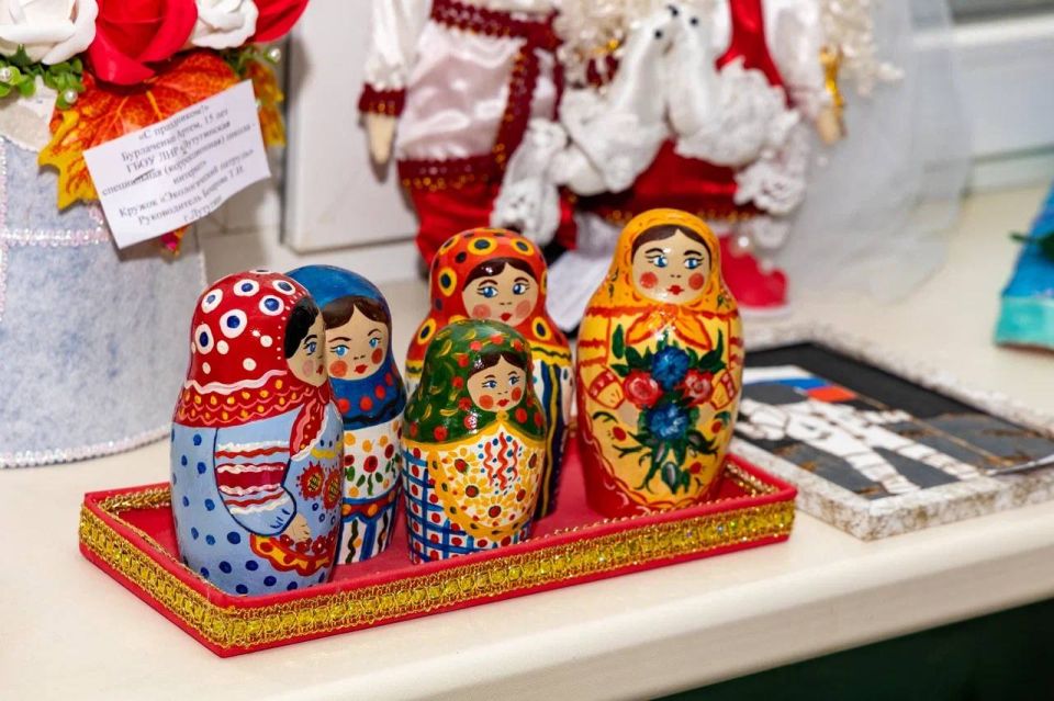 Иван Кусов: В Луганске состоялась выставка-конкурс среди детей и учащейся молодежи с ограниченными возможностями здоровья - «Лучики света» Иван Кусов: В Луганске состоялась выставка-конкурс среди детей и учащейся молодежи с ограниченными возможностями здоровья - «Лучики света»