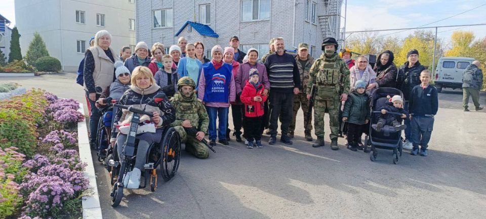 Светлана Гизай: #ДОБРОРАДУЕТ. В прошедшие выходные в Центре "Счастье мамы" при Свято-Вознесенском храме города Луганска встретилась с многодетными семьями, беременными женщинами, семьями, оказавшимися в трудной жизненной... Светлана Гизай: #ДОБРОРАДУЕТ. В прошедшие выходные в Центре "Счастье мамы" при Свято-Вознесенском храме города Луганска встретилась с многодетными семьями, беременными женщинами, семьями, оказавшимися в трудной жизненной...