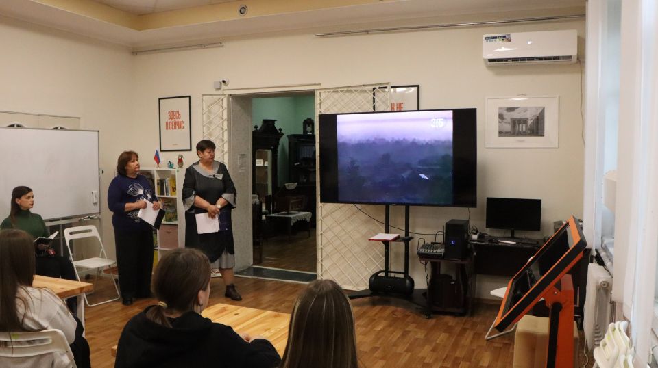 22 октября 2025 года, в музее истории города Ровеньки была проведена акция «Белые журавли» 22 октября 2025 года, в музее истории города Ровеньки была проведена акция «Белые журавли»