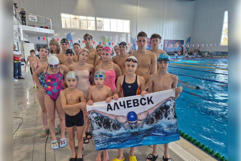 Алчевские пловцы при поддержке «Единой России» выступили на Лиге плавания юга России и Северного Кавказа Алчевские пловцы при поддержке «Единой России» выступили на Лиге плавания юга России и Северного Кавказа