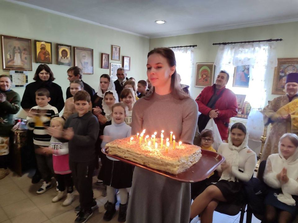Подарки ко дню рождения Воскресной школы от КСВО ЛНР Подарки ко дню рождения Воскресной школы от КСВО ЛНР