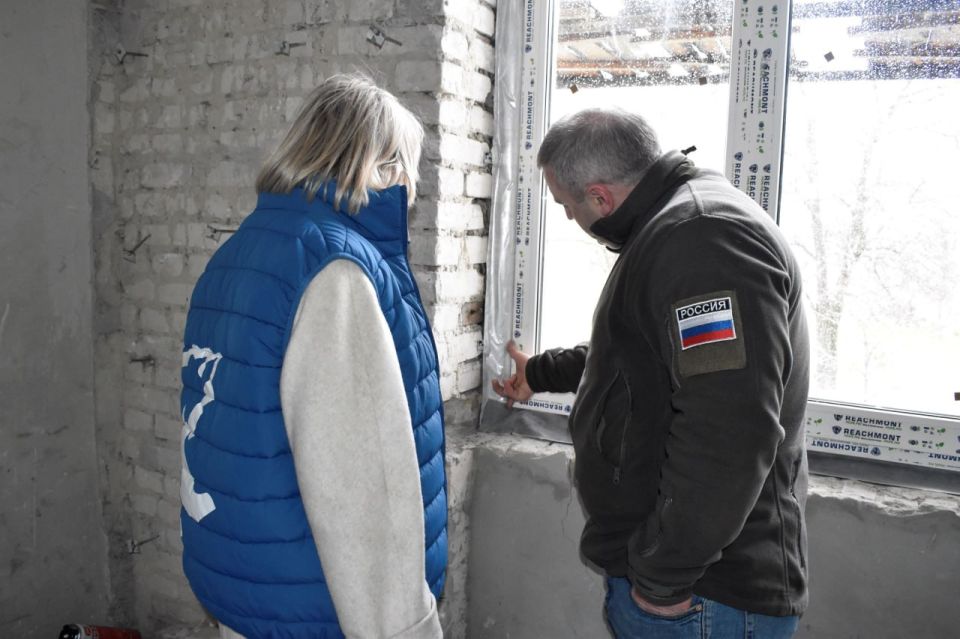 Дорогие однопартийцы, друзья! Дорогие однопартийцы, друзья!