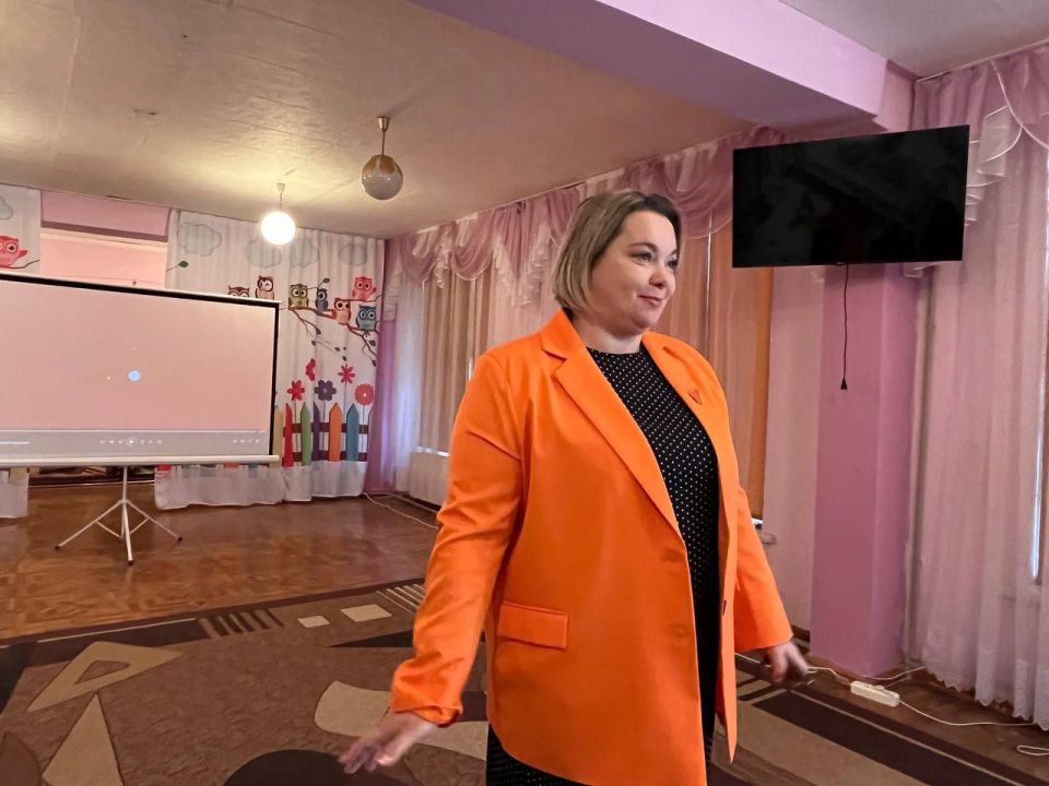 В Краснодонском детском саду "Веснушки"открылось новое отделение юных активистов Движения Первых В Краснодонском детском саду "Веснушки"открылось новое отделение юных активистов Движения Первых