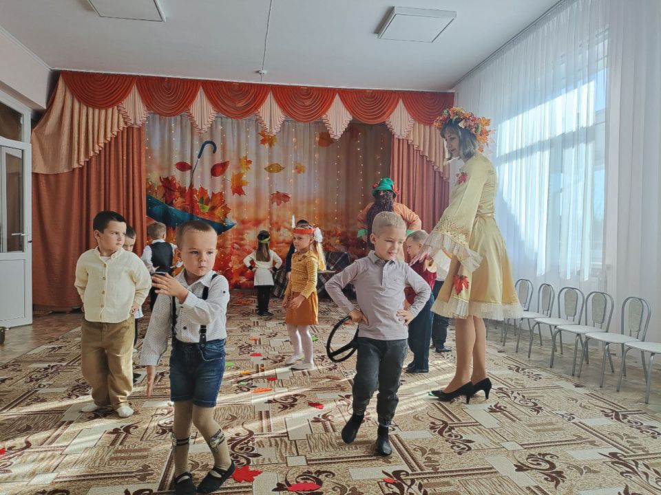 Сегодня в ГБДОУ ЛНР «Беловодский ЯС №2 «Радуга» состоялось квест-развлечение «Осеннее Приключение» Сегодня в ГБДОУ ЛНР «Беловодский ЯС №2 «Радуга» состоялось квест-развлечение «Осеннее Приключение»