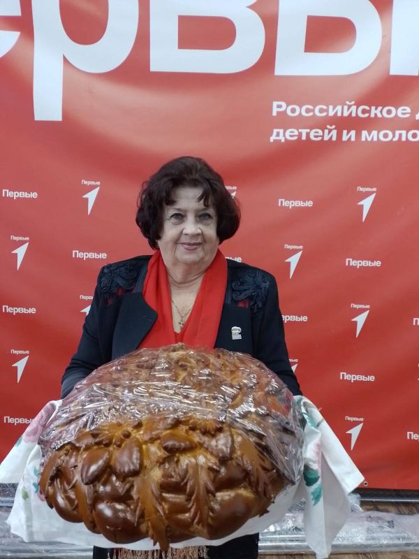 Зинаида Наден: В этот осенний день в городе Перевальске состоялось торжественное мероприятие Юбилей хора ветеранов-30 лет Зинаида Наден: В этот осенний день в городе Перевальске состоялось торжественное мероприятие Юбилей хора ветеранов-30 лет