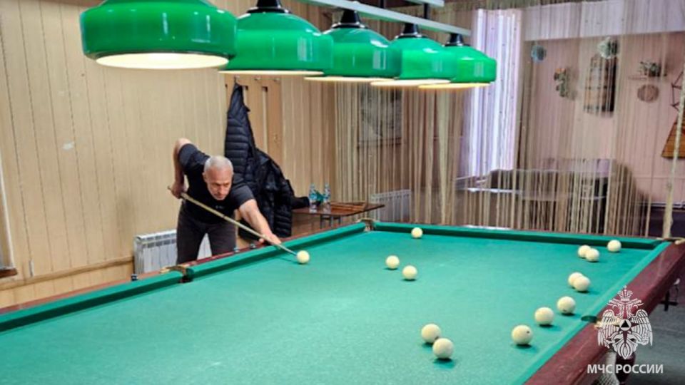 В честь значимой даты – бильярдный турнир от горноспасателей
