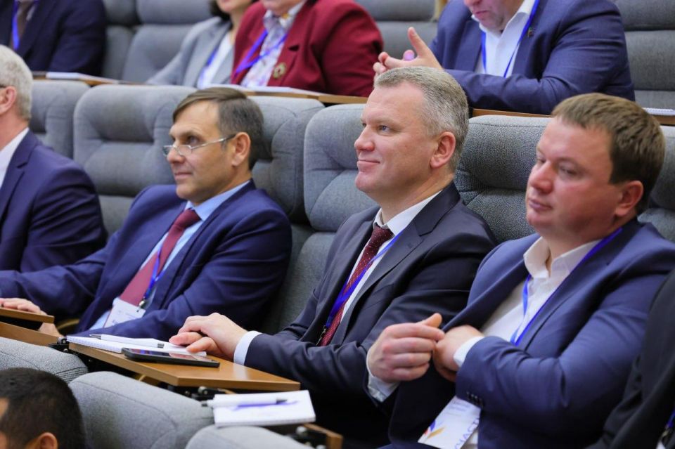 ВАРМСУ запускает уникальный проект «Муниципальный наставник» ВАРМСУ запускает уникальный проект «Муниципальный наставник»