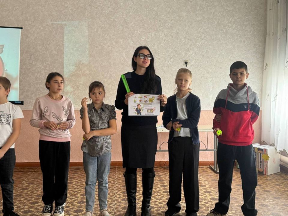 Сотрудники ОГИБДД ОМВД России «Краснодонский» провели профилактическую лекции Сотрудники ОГИБДД ОМВД России «Краснодонский» провели профилактическую лекции